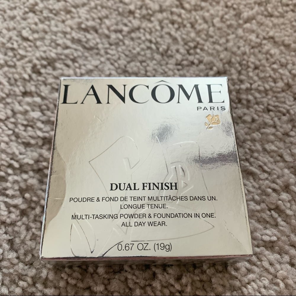 Lancôme Dual Finish Multitasking Powder and Foundation 320 Amande III (N)